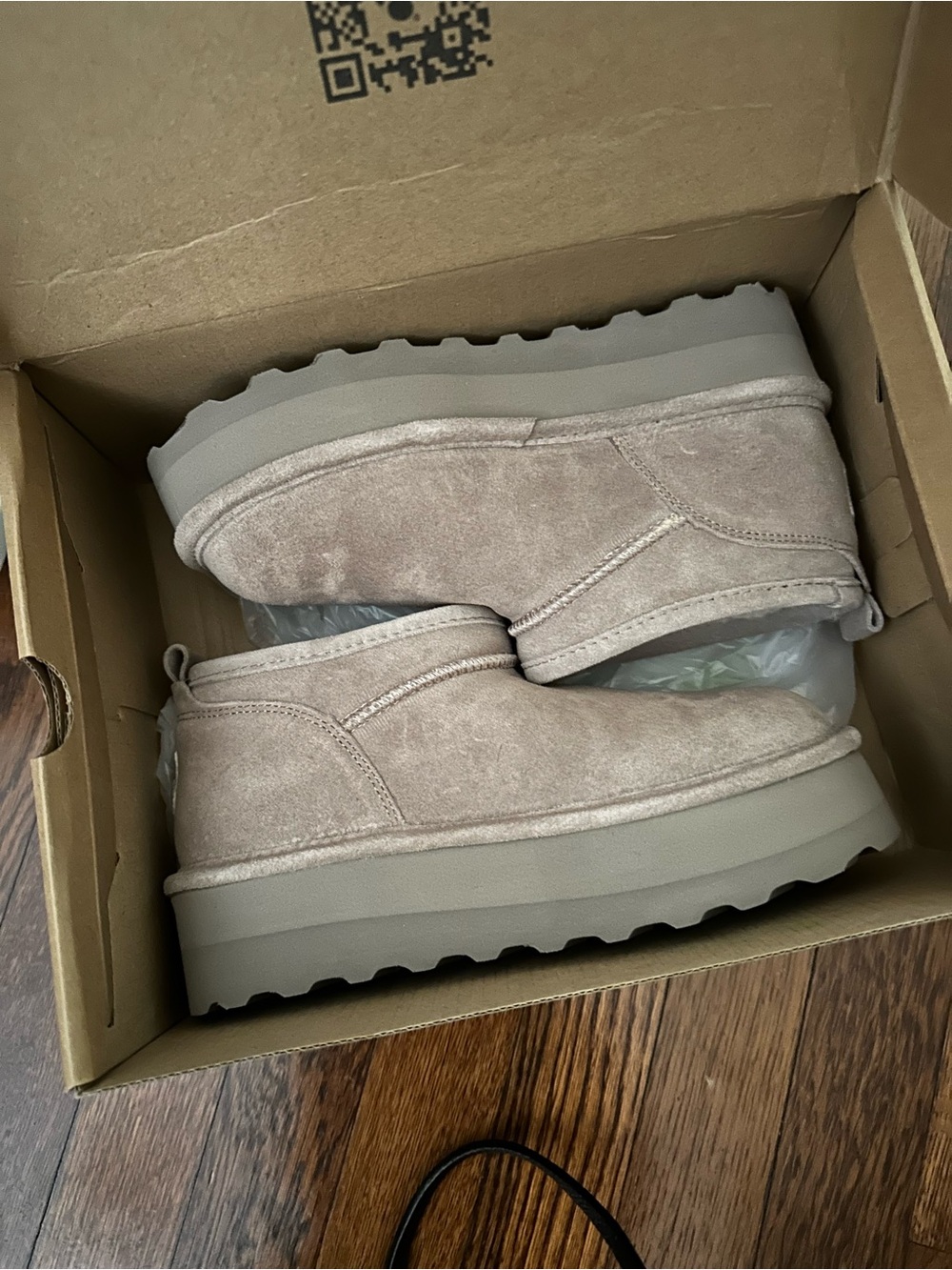 BEARPAW Suede Platform Ankle Shoes in Light Taupe - women